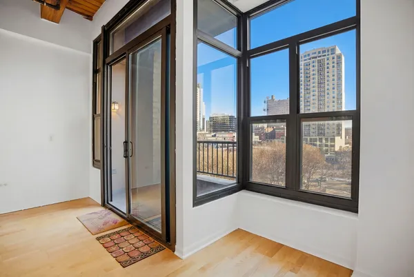 $230,000 | 1503 South State Street, Unit 512, Chicago, IL 60605