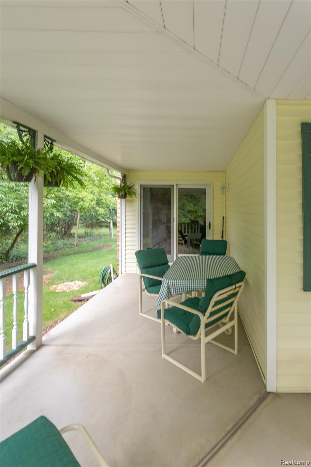 5439 Pleasant Valley Road Brighton, MI 48114 - Photo 7 of 55 Pleasant Valley_5439--Exterior-50.jpg