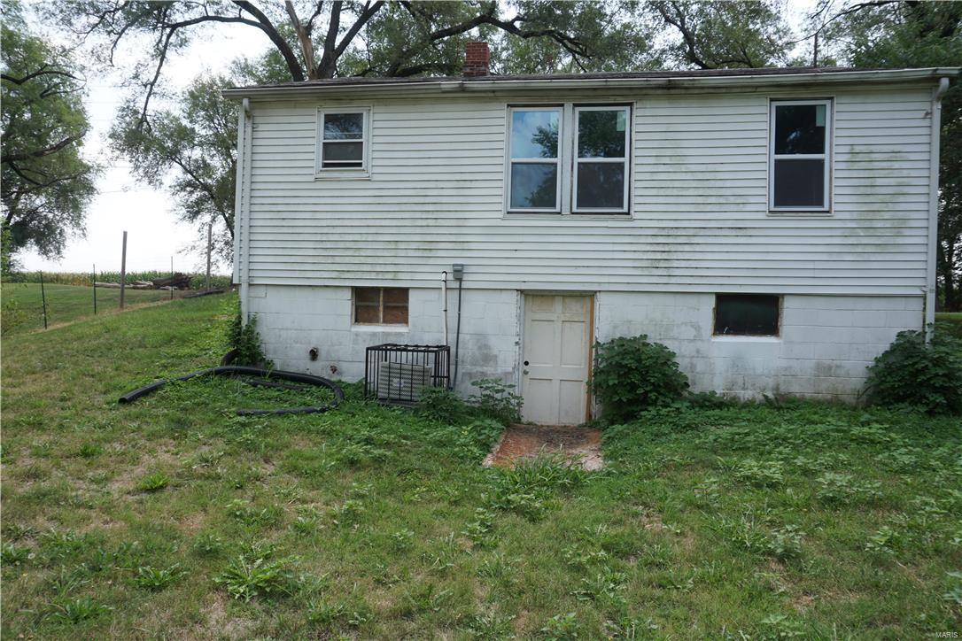 1217 Upper Cahokia Road Cahokia, IL 62206 - Photo 11 of 12