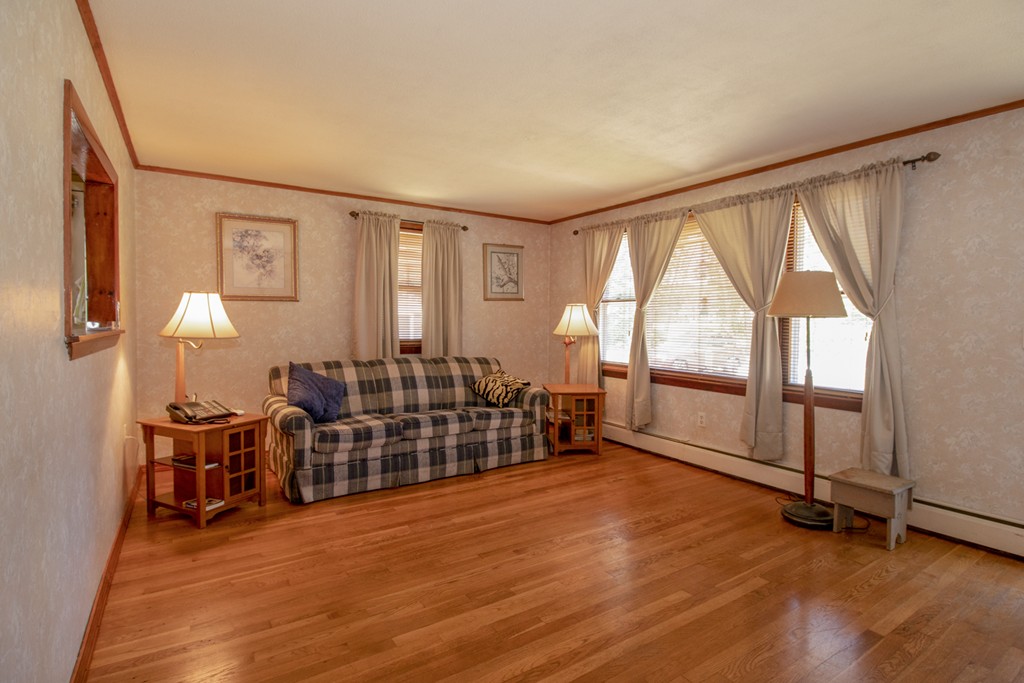 90 North Common Road Westminster, MA 01473 - Photo 11 of 13 Gallery Image 11