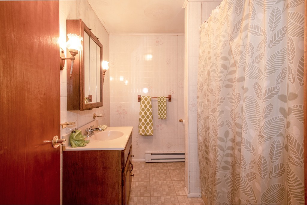 90 North Common Road Westminster, MA 01473 - Photo 6 of 13 Gallery Image 6