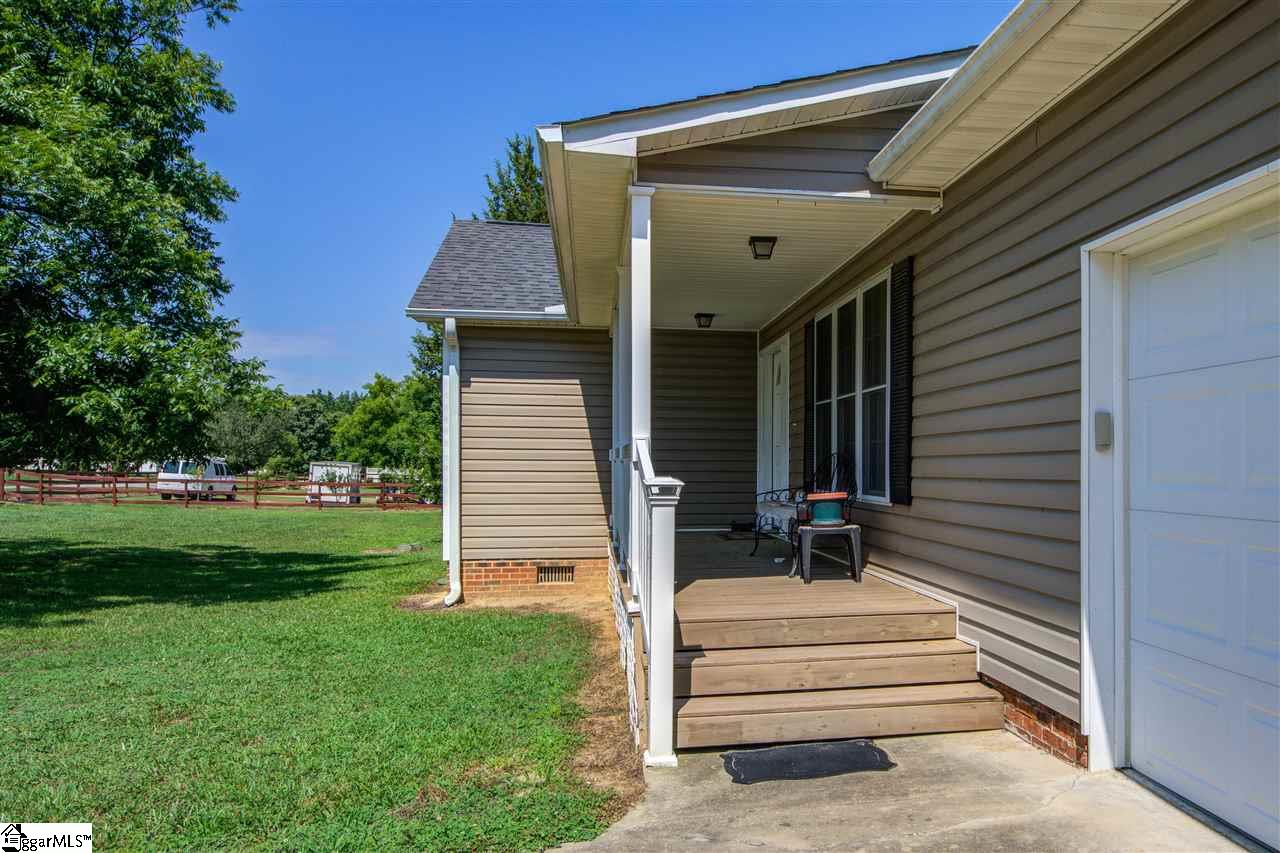 78 Pecan Lane Fountain Inn, SC 29644 - Photo 3 of 22 Gallery Image 3