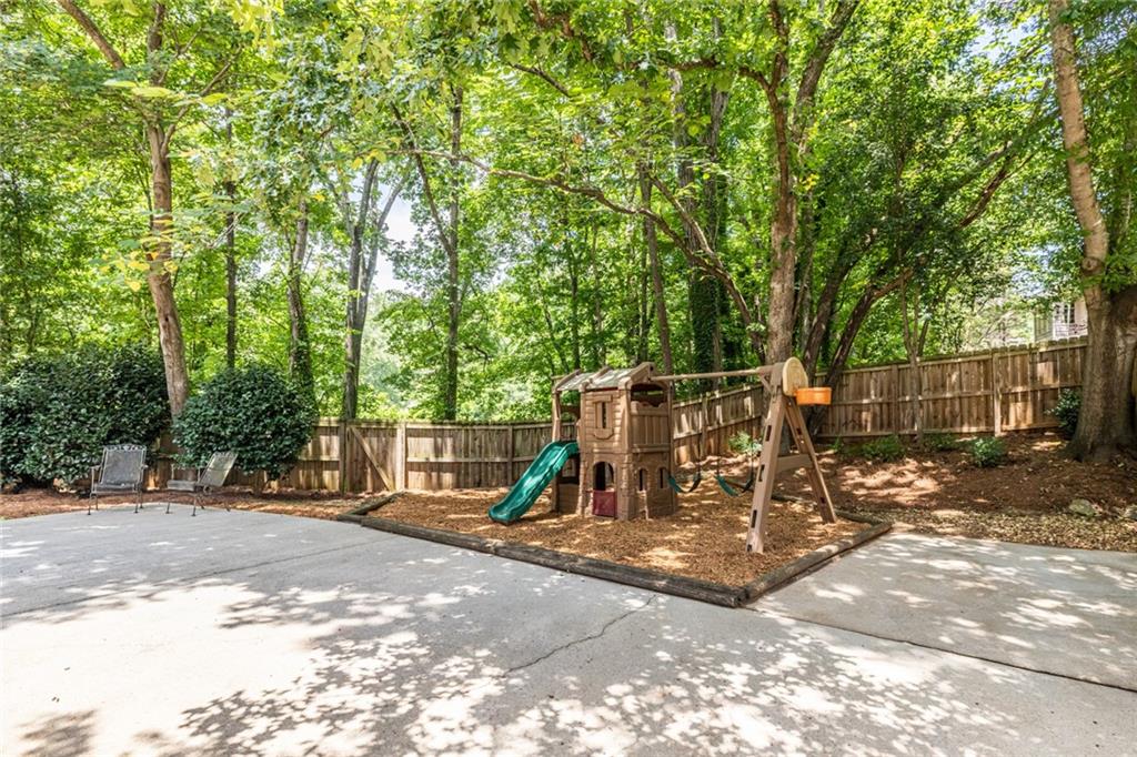 2152 Heritage Heights Decatur, GA 30033 - Photo 65 of 70 Gallery Image 65