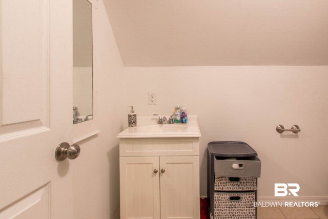 5721 Erhard Drive Mobile, AL 36618 - Photo 18 of 23 Upstairs Half-Bath