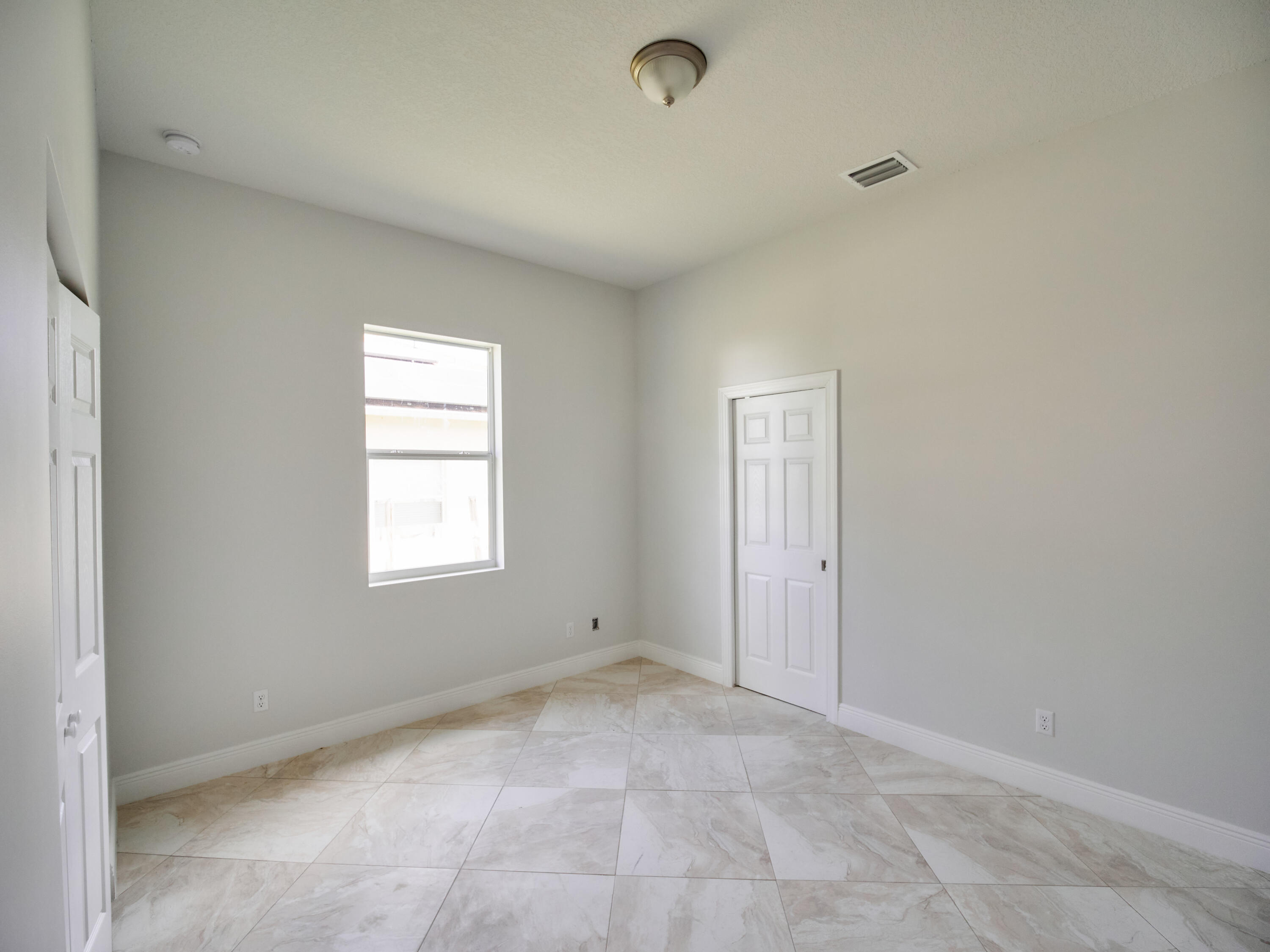 1117 Southwest Kickaboo Road Port St. Lucie, FL 34953 - Photo 16 of 19 P1024743