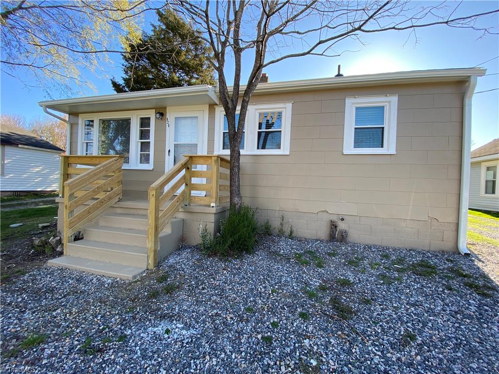 620 South Road High Point, NC 27262 - Photo 2 of 12