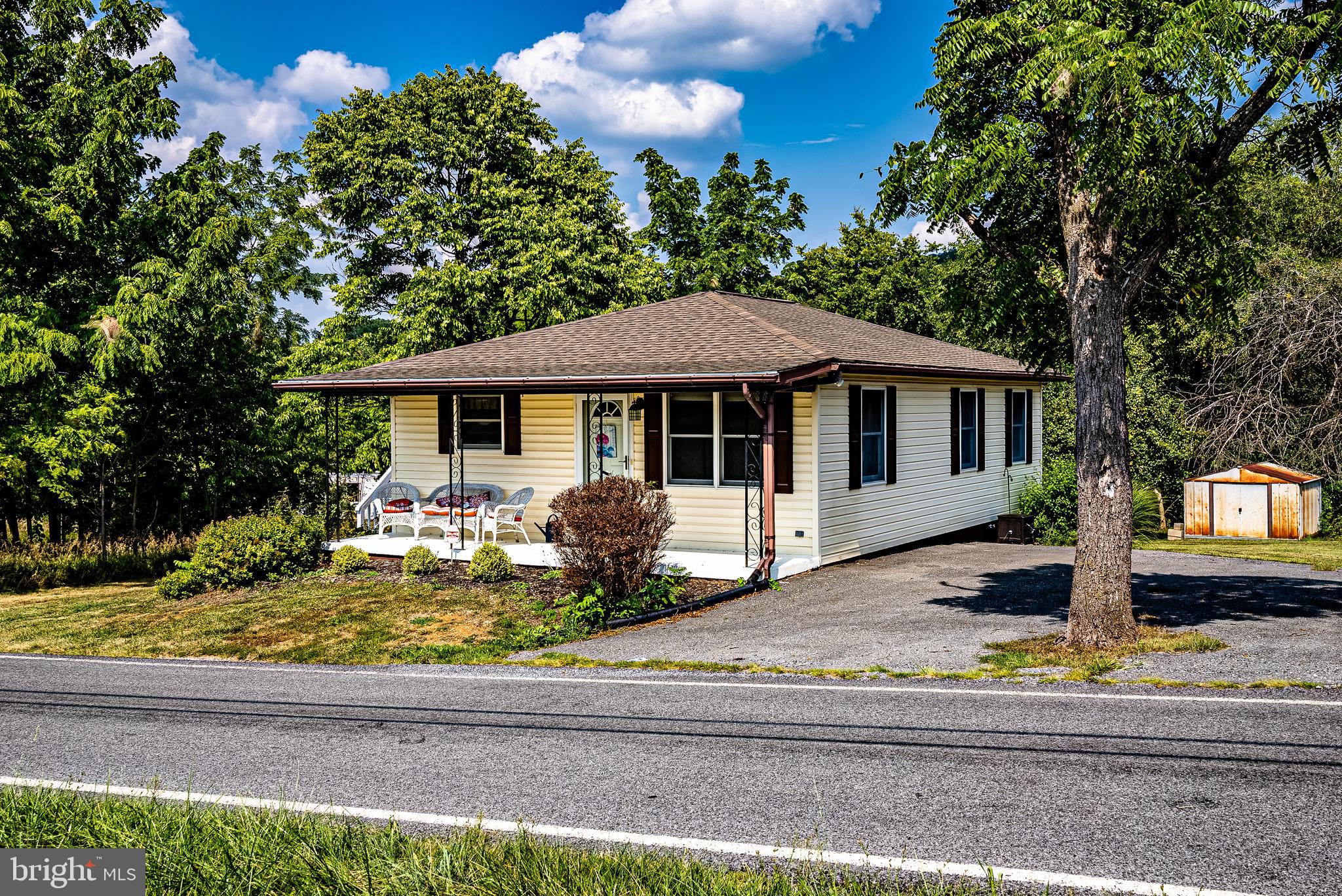 20770 Keadle Road Boonsboro, MD 21713 - Photo 1 of 24 View from the front Pic 1