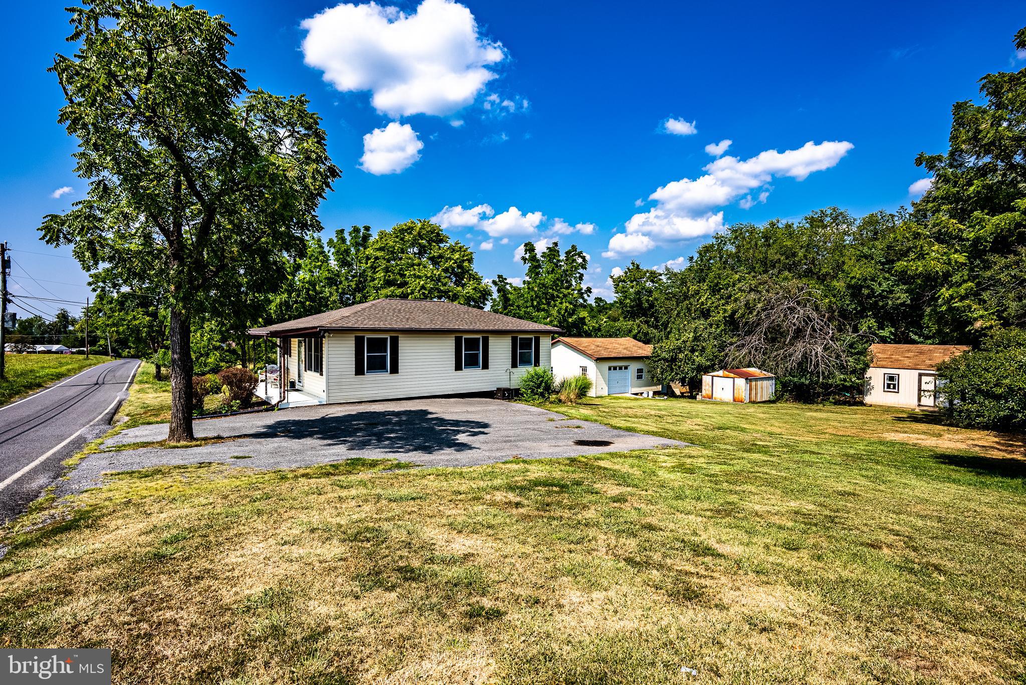 20770 Keadle Road Boonsboro, MD 21713 - Photo 19 of 24 View from the side Pic 1