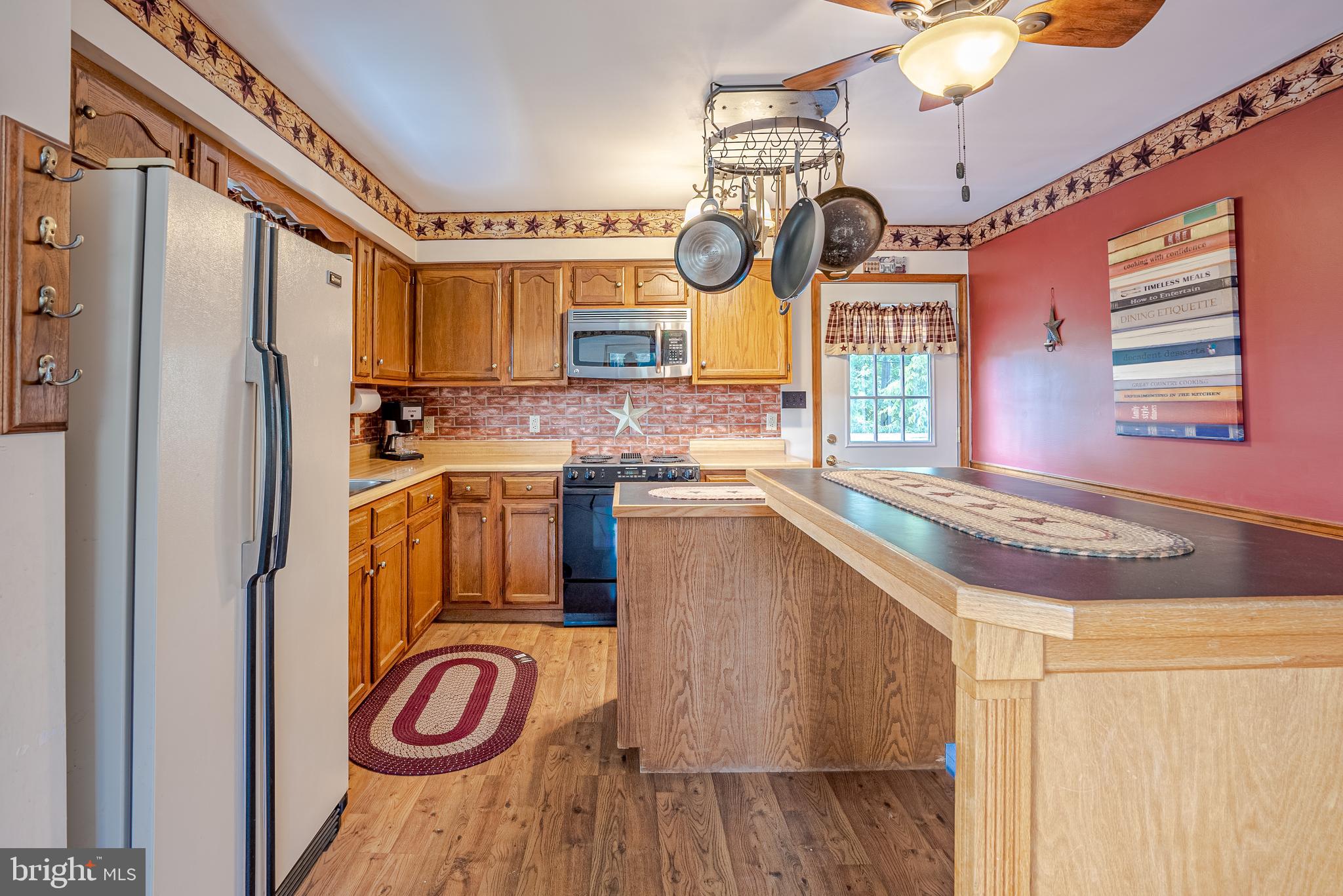 20770 Keadle Road Boonsboro, MD 21713 - Photo 7 of 24 Kitchen Pic 3