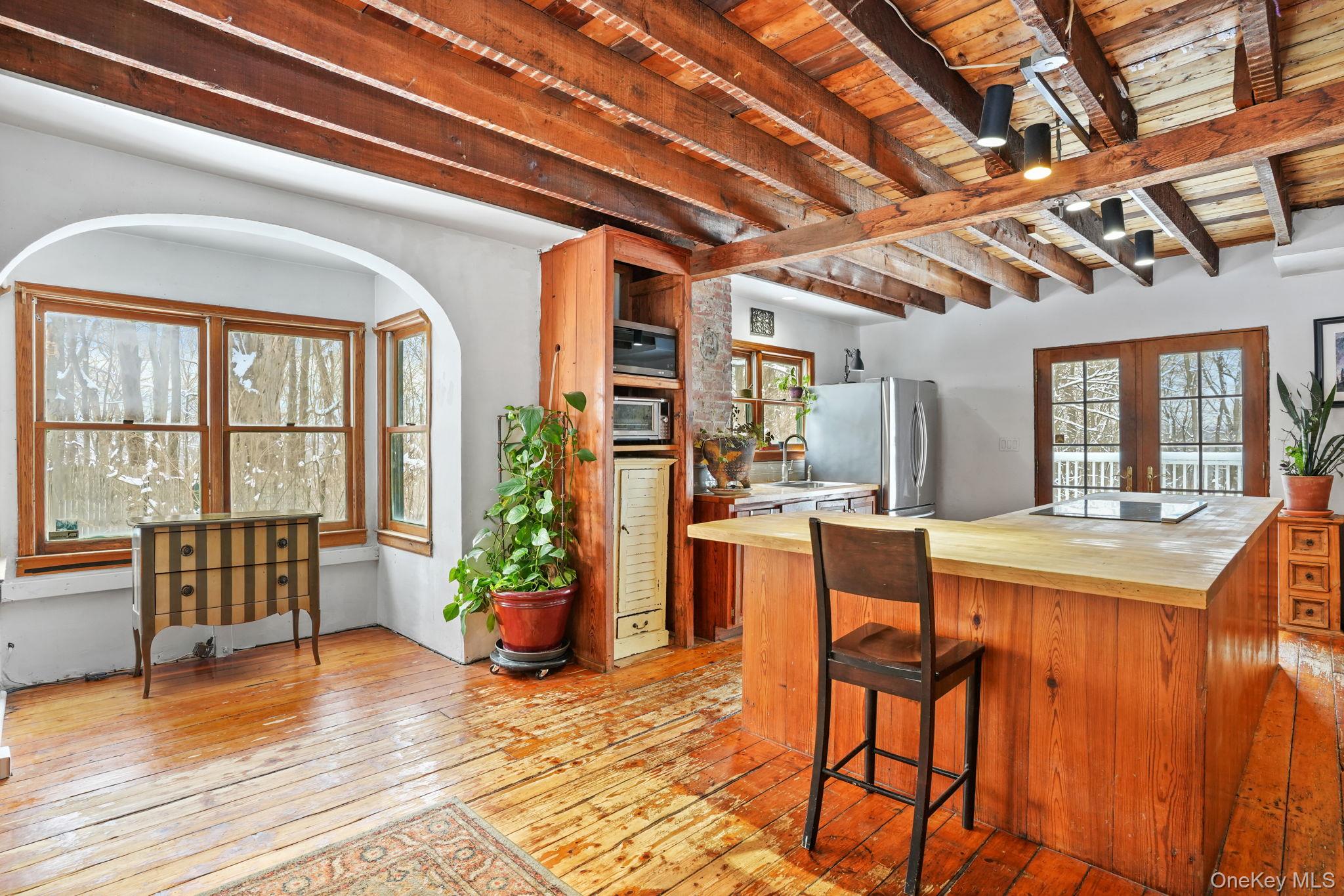 1780 Strawberry Road Mohegan Lake, NY 10547 - Photo 12 of 46