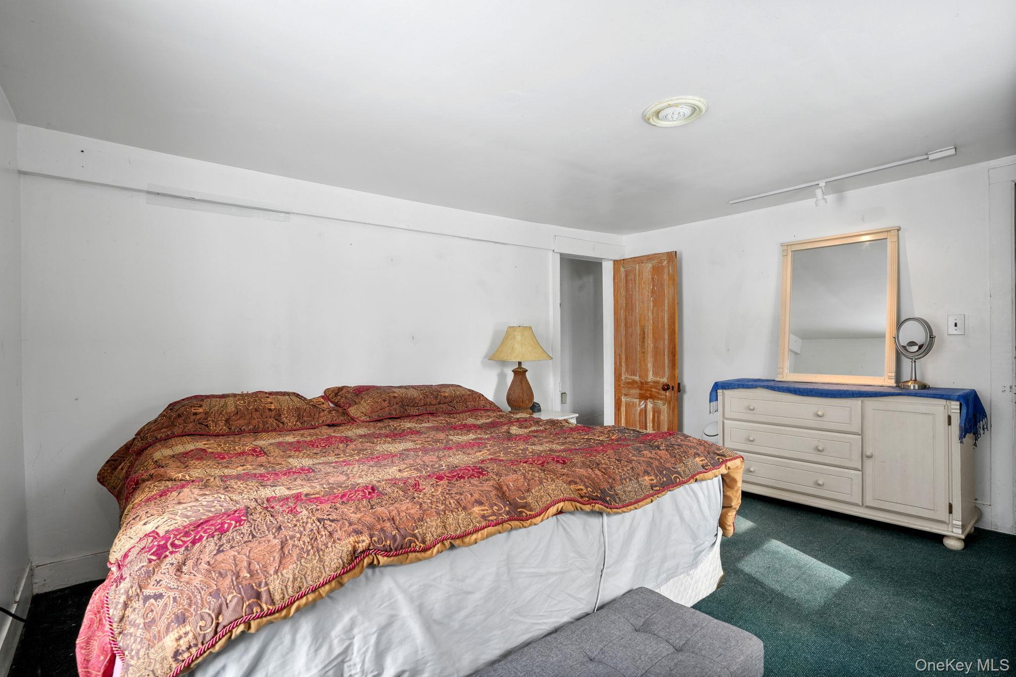 1780 Strawberry Road Mohegan Lake, NY 10547 - Photo 23 of 46