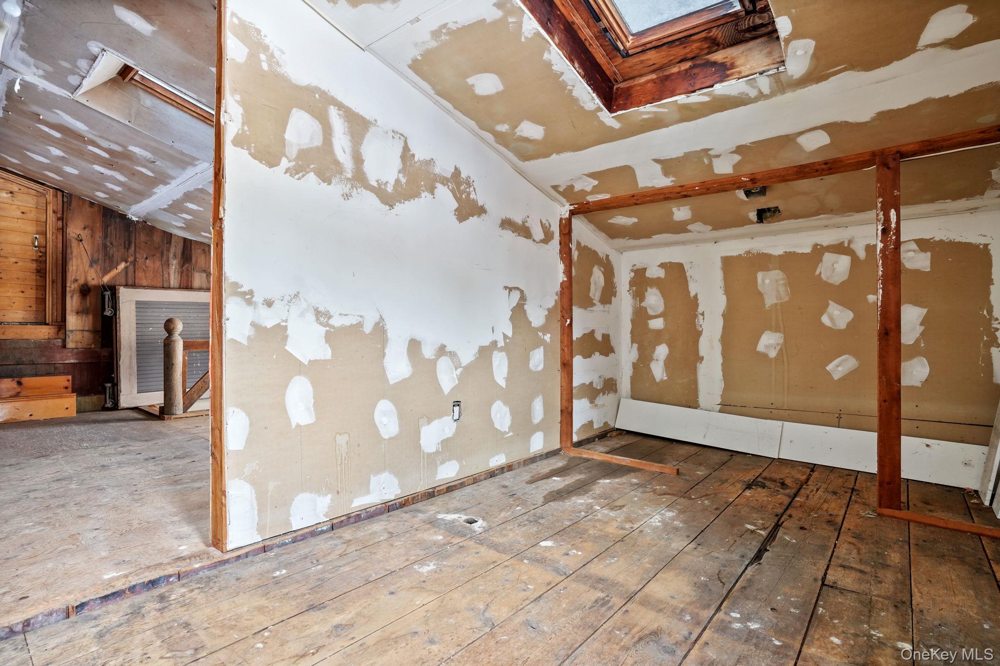 1780 Strawberry Road Mohegan Lake, NY 10547 - Photo 35 of 46