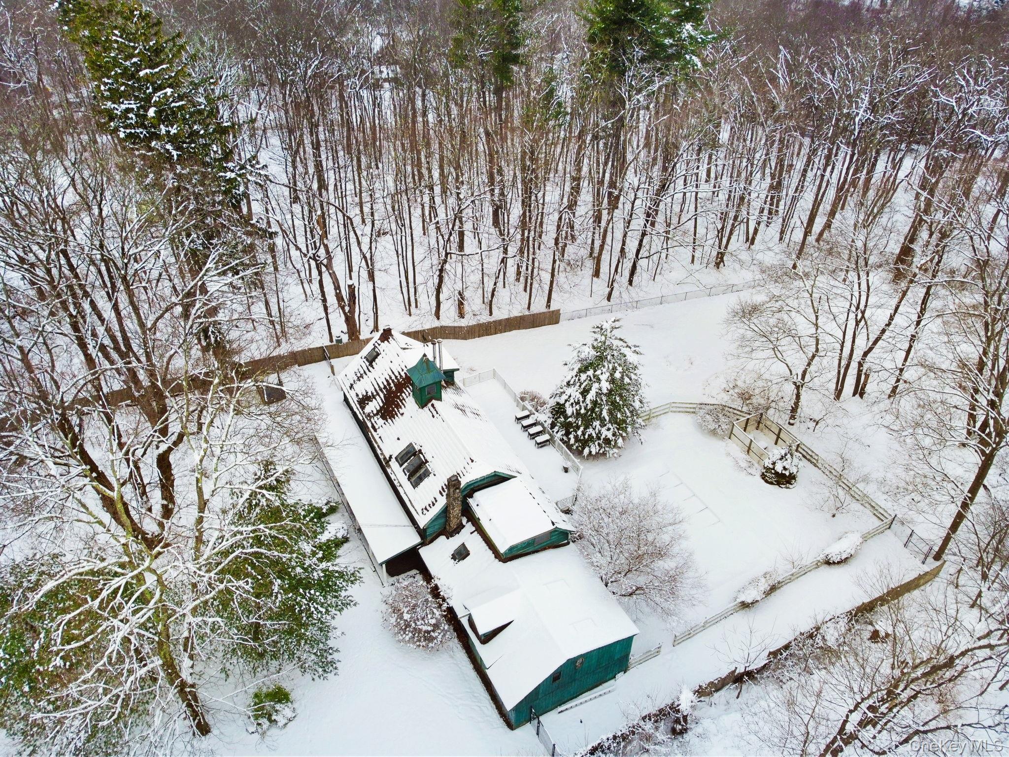 1780 Strawberry Road Mohegan Lake, NY 10547 - Photo 42 of 46