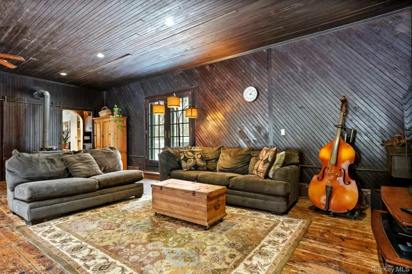 $879,000 | 1780 Strawberry Road, Mohegan Lake, NY 10547