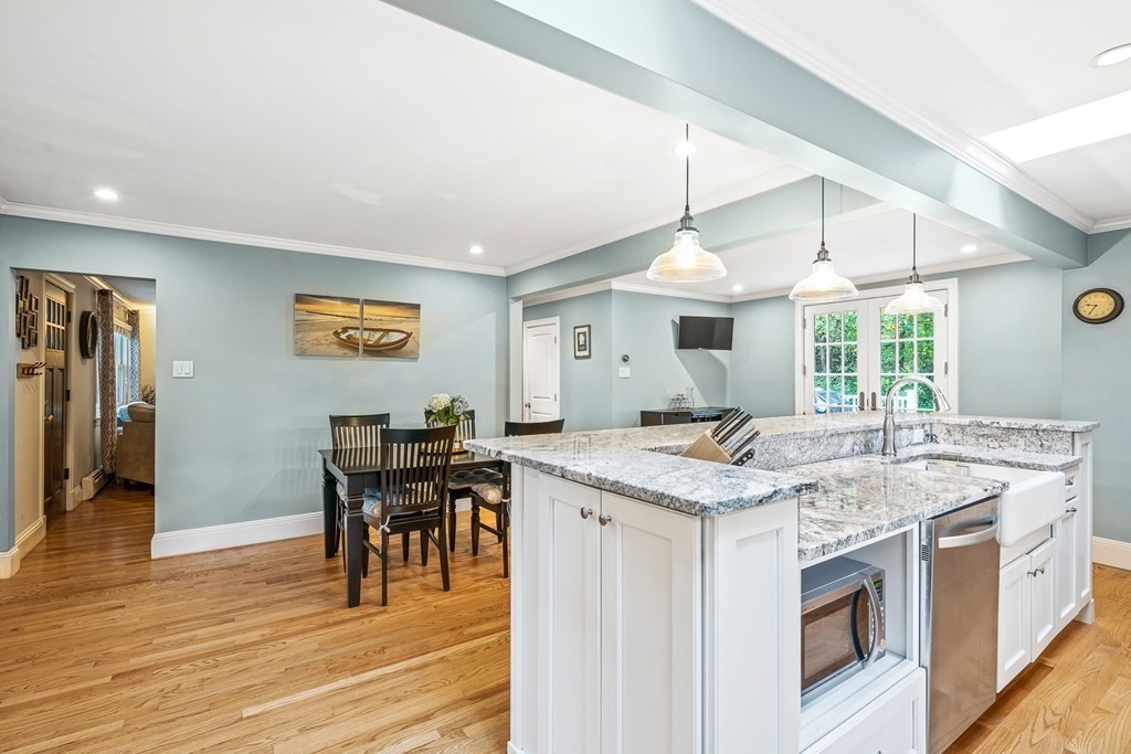 474 Waverly Road North Andover, MA 01845 - Photo 17 of 39 Gallery Image 17