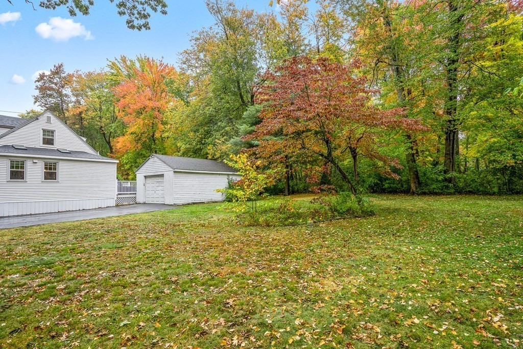 474 Waverly Road North Andover, MA 01845 - Photo 35 of 39 Gallery Image 35