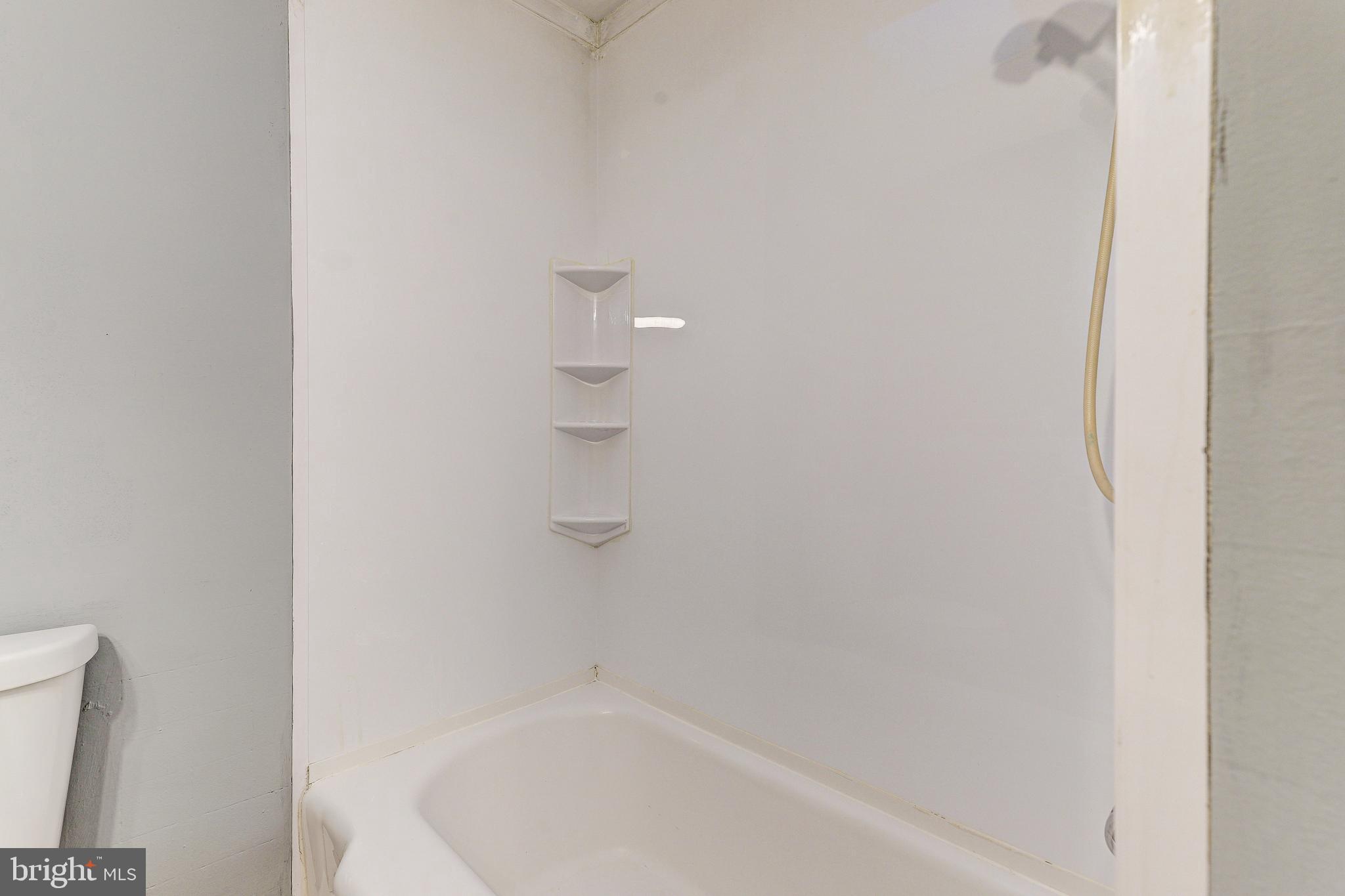 1913 Harman Avenue Baltimore, MD 21230 - Photo 23 of 41