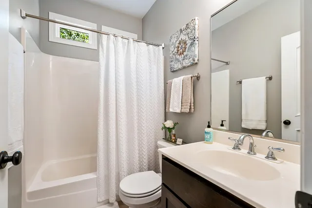 $599,000 | 8617 North 381st St Lake Village West, Lake Village, IN 46349