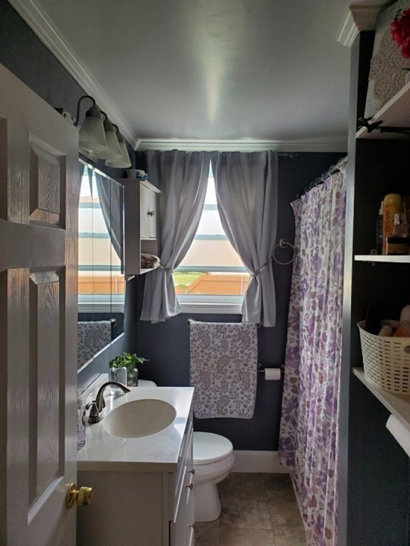 486 Warren Street Fall River, MA 02721 - Photo 13 of 40 Gallery Image 13