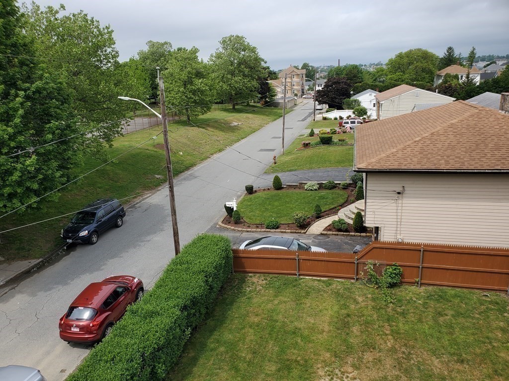 486 Warren Street Fall River, MA 02721 - Photo 6 of 40 Gallery Image 6