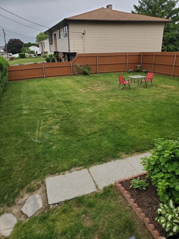 486 Warren Street Fall River, MA 02721 - Photo 8 of 40 Gallery Image 8