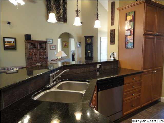 2684 Hawthorne Lake Road Helena, AL 35022 - Photo 9 of 32 Gallery Image 9