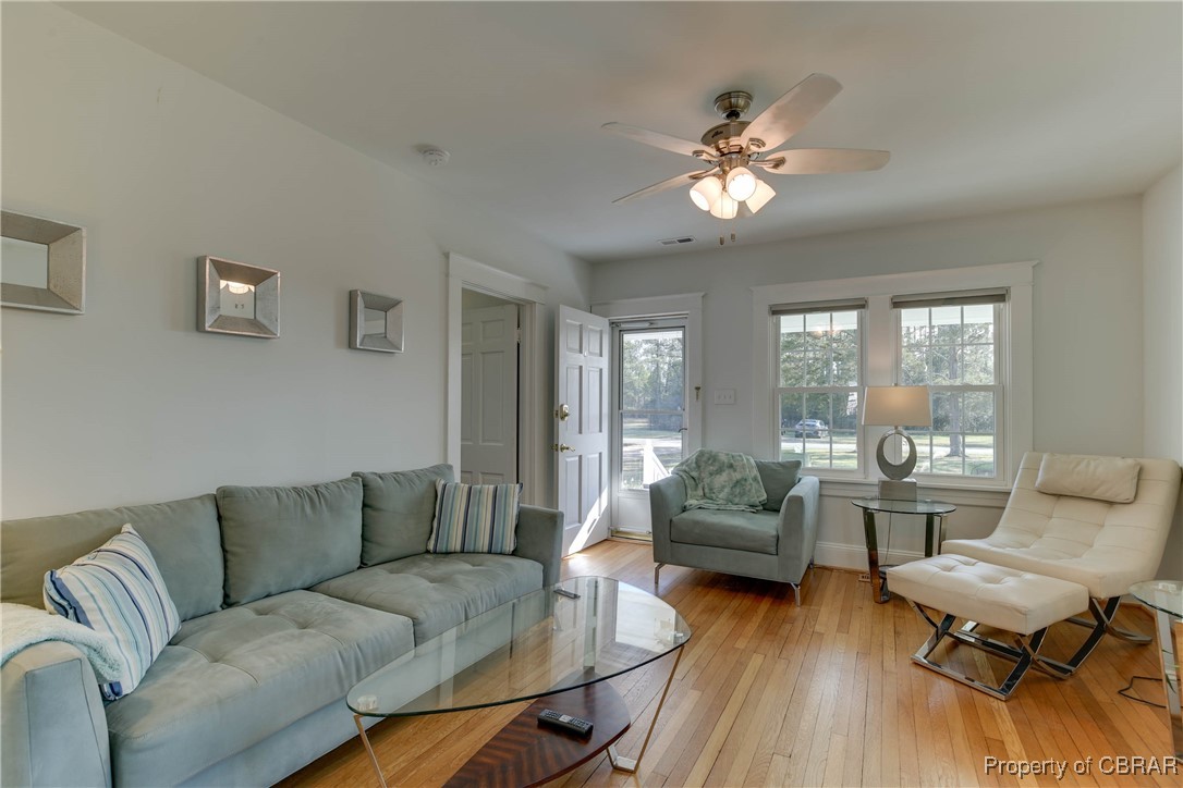 9341.9345 Glass Road Hayes, VA 23072 - Photo 32 of 44