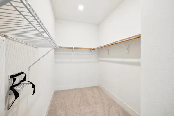 a view of entryway with white walls