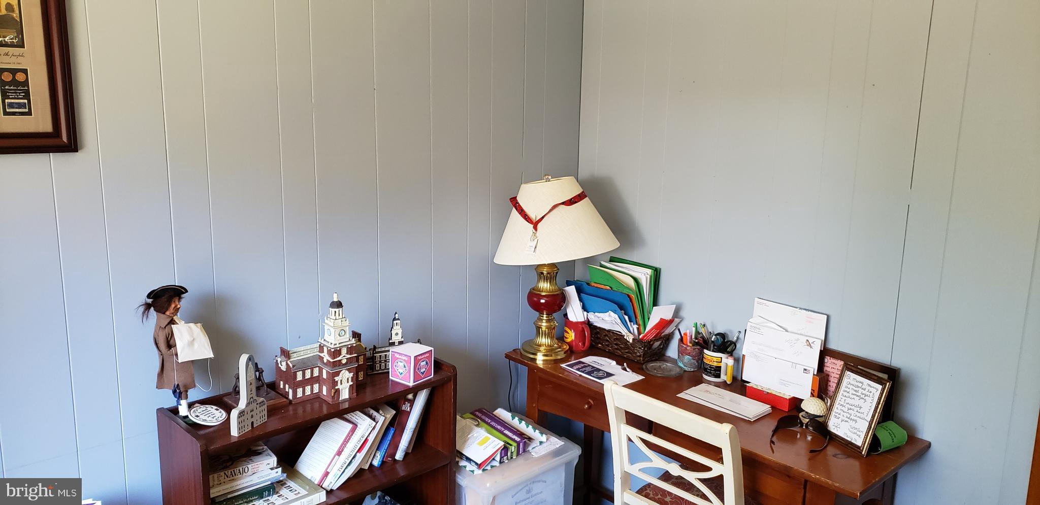 413 East Ridley Avenue Ridley Park, PA 19078 - Photo 15 of 43 Office/den