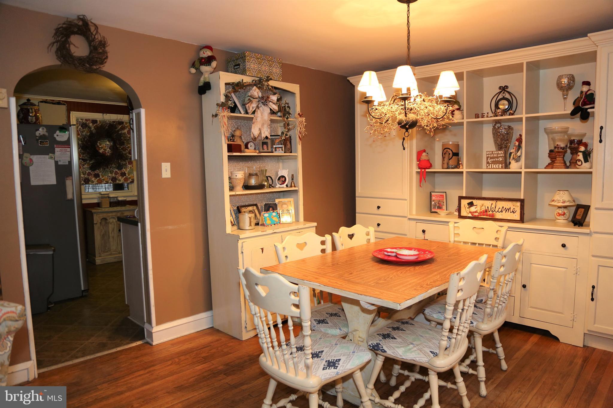 413 East Ridley Avenue Ridley Park, PA 19078 - Photo 8 of 43 Diningroom