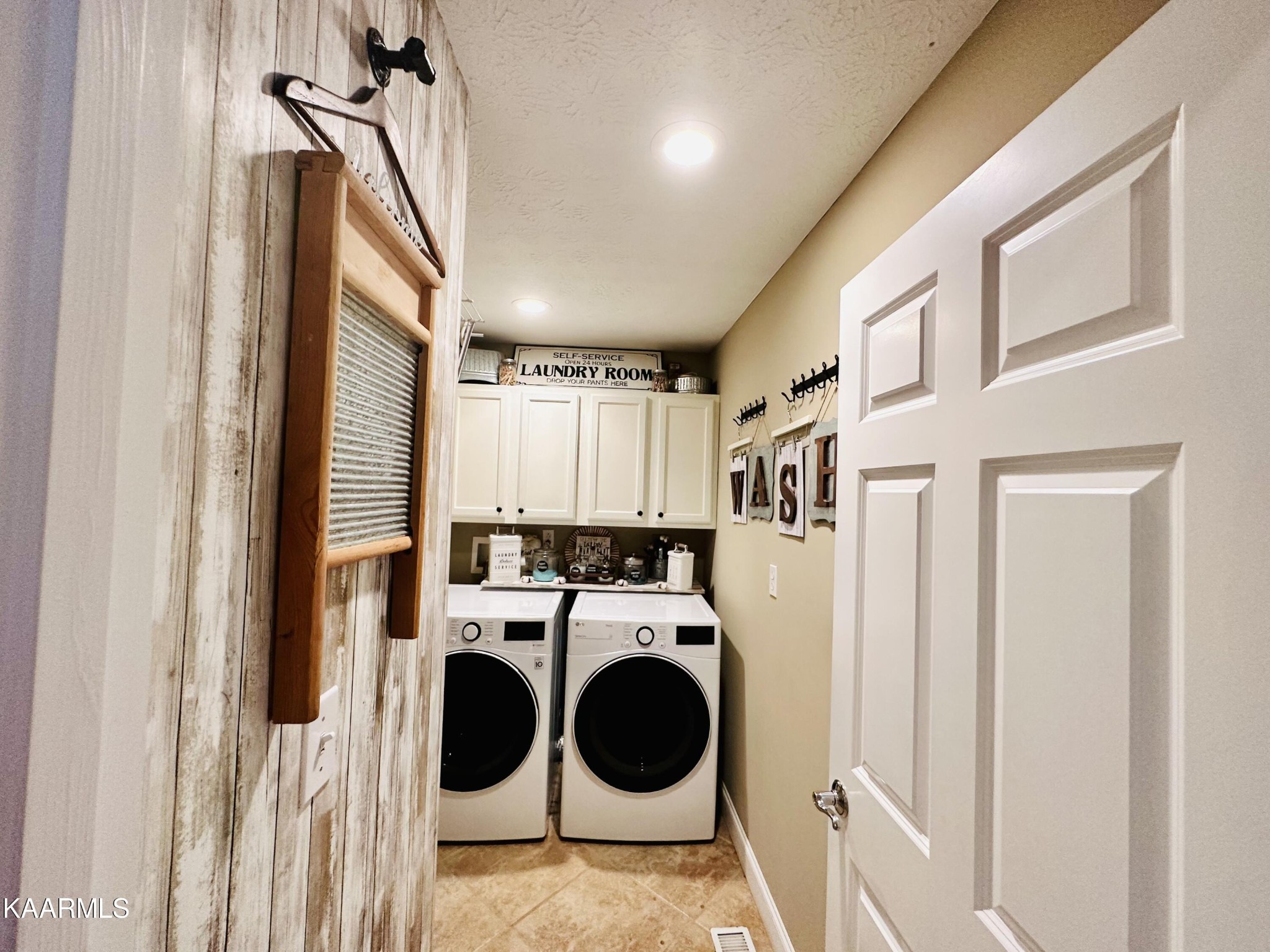 4167 Pea Ridge Road Maryville, TN 37804 - Photo 27 of 48 Gallery Image 27