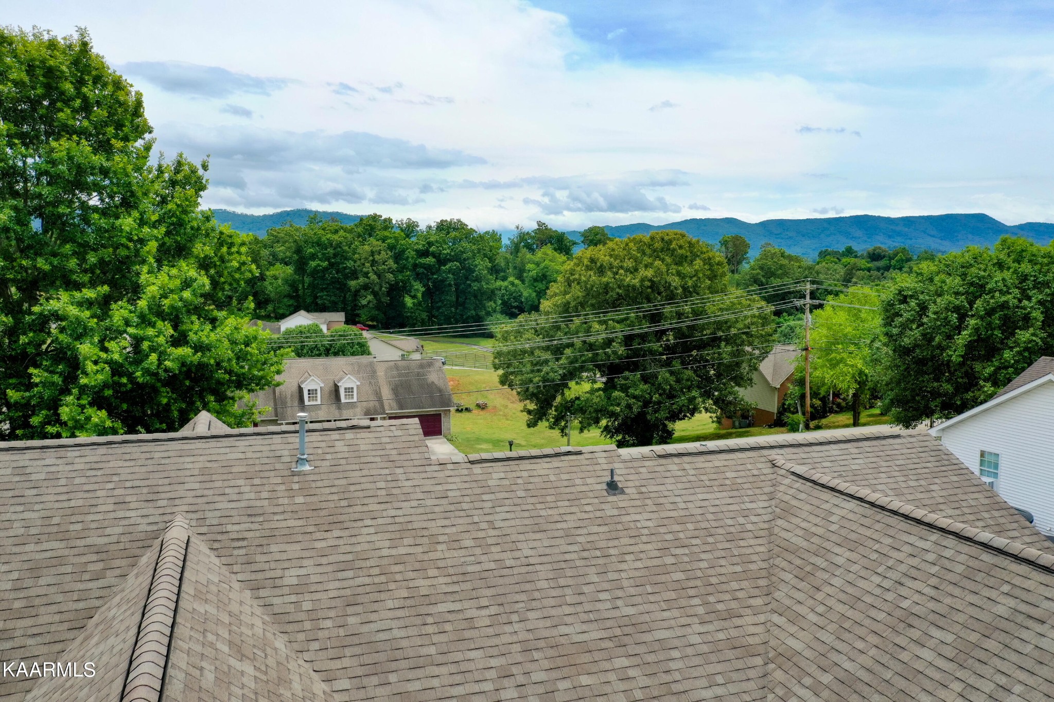 4167 Pea Ridge Road Maryville, TN 37804 - Photo 3 of 48 Gallery Image 3