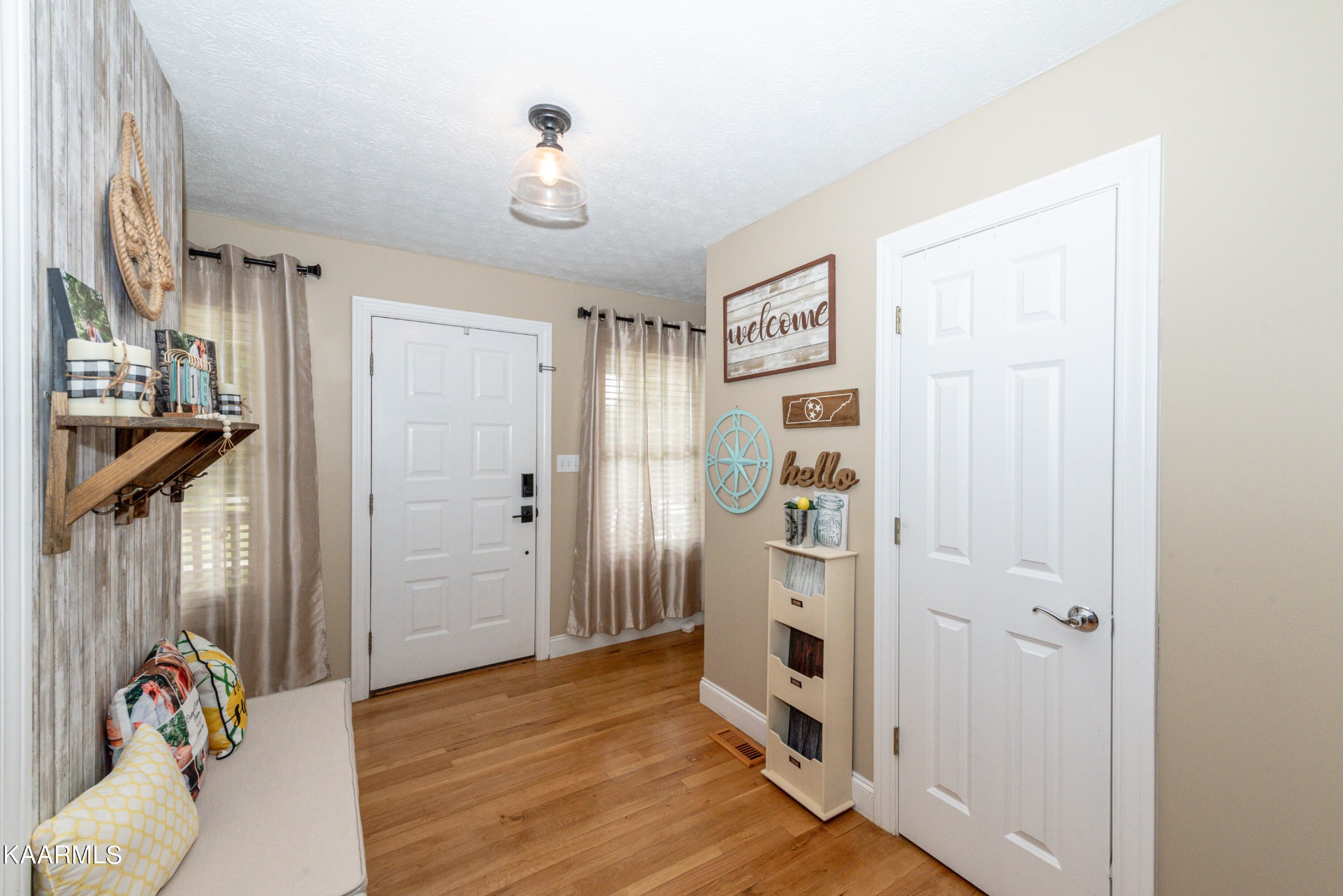 4167 Pea Ridge Road Maryville, TN 37804 - Photo 6 of 48 Gallery Image 6