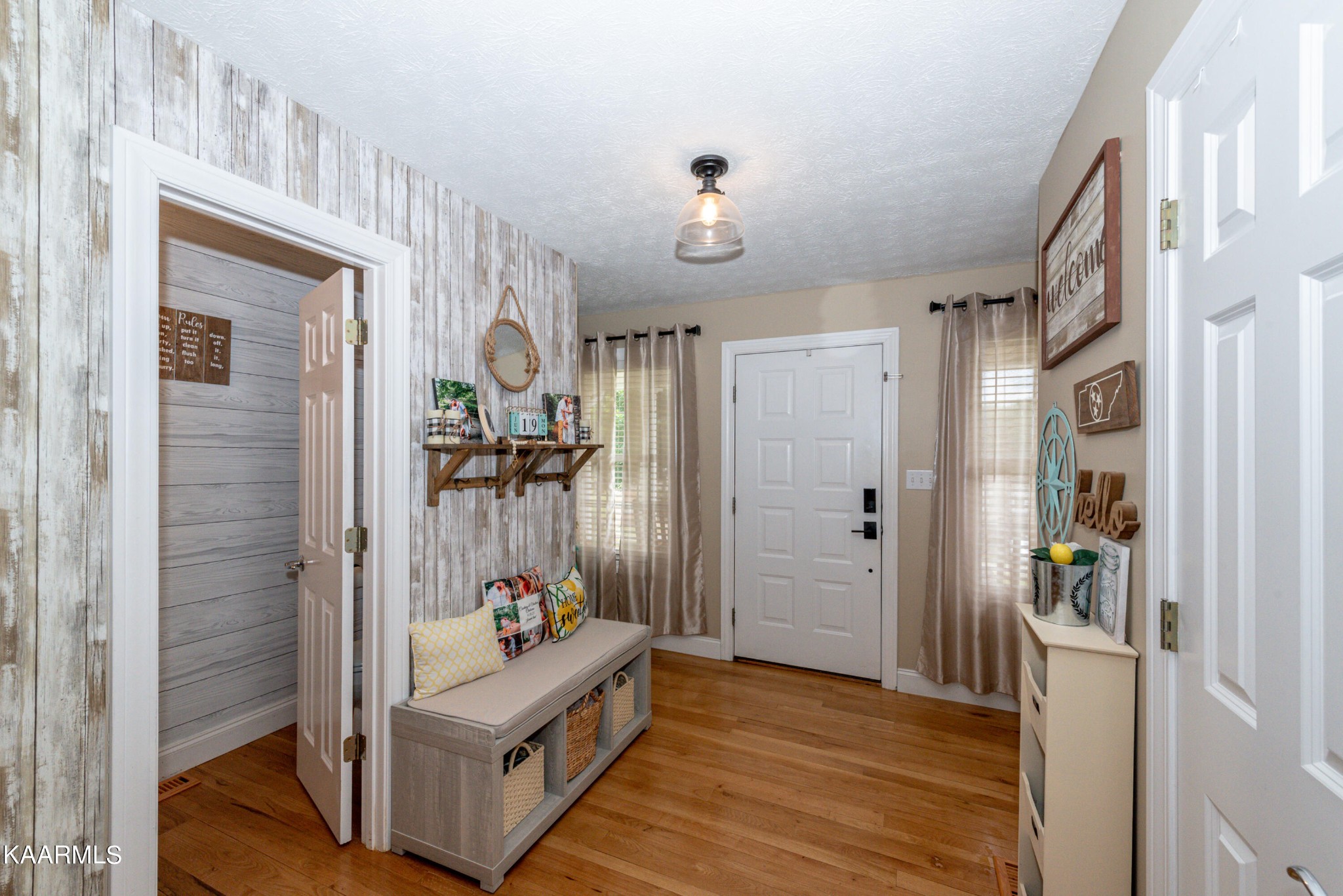 4167 Pea Ridge Road Maryville, TN 37804 - Photo 8 of 48 Gallery Image 8