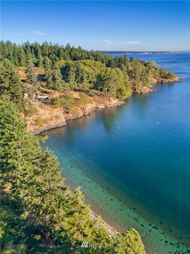 4139 Pear Point Road Friday Harbor, WA 98250 - Photo 15 of 25 Gallery Image 15