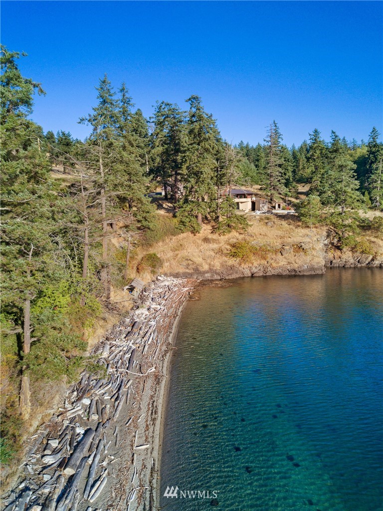 4139 Pear Point Road Friday Harbor, WA 98250 - Photo 17 of 25 Gallery Image 17