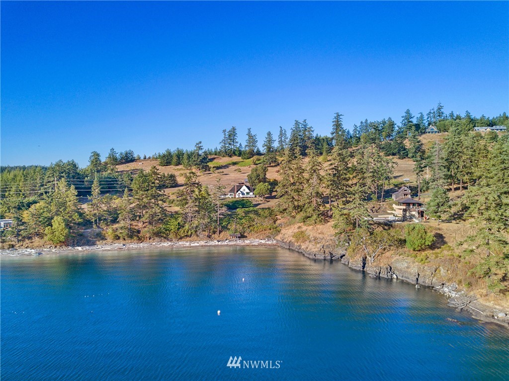 4139 Pear Point Road Friday Harbor, WA 98250 - Photo 19 of 25 Gallery Image 19