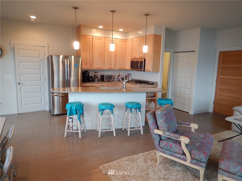 4139 Pear Point Road Friday Harbor, WA 98250 - Photo 7 of 25 Gallery Image 7