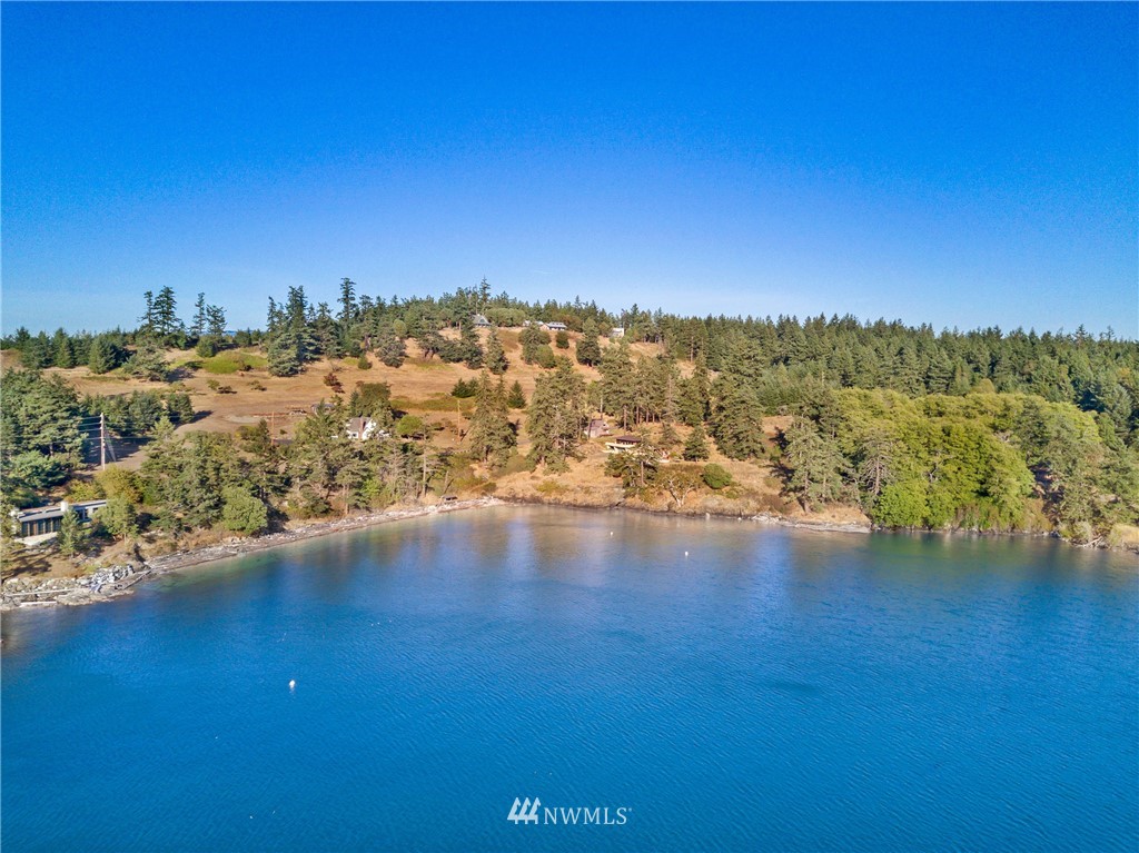 4139 Pear Point Road Friday Harbor, WA 98250 - Photo 10 of 25 Gallery Image 10