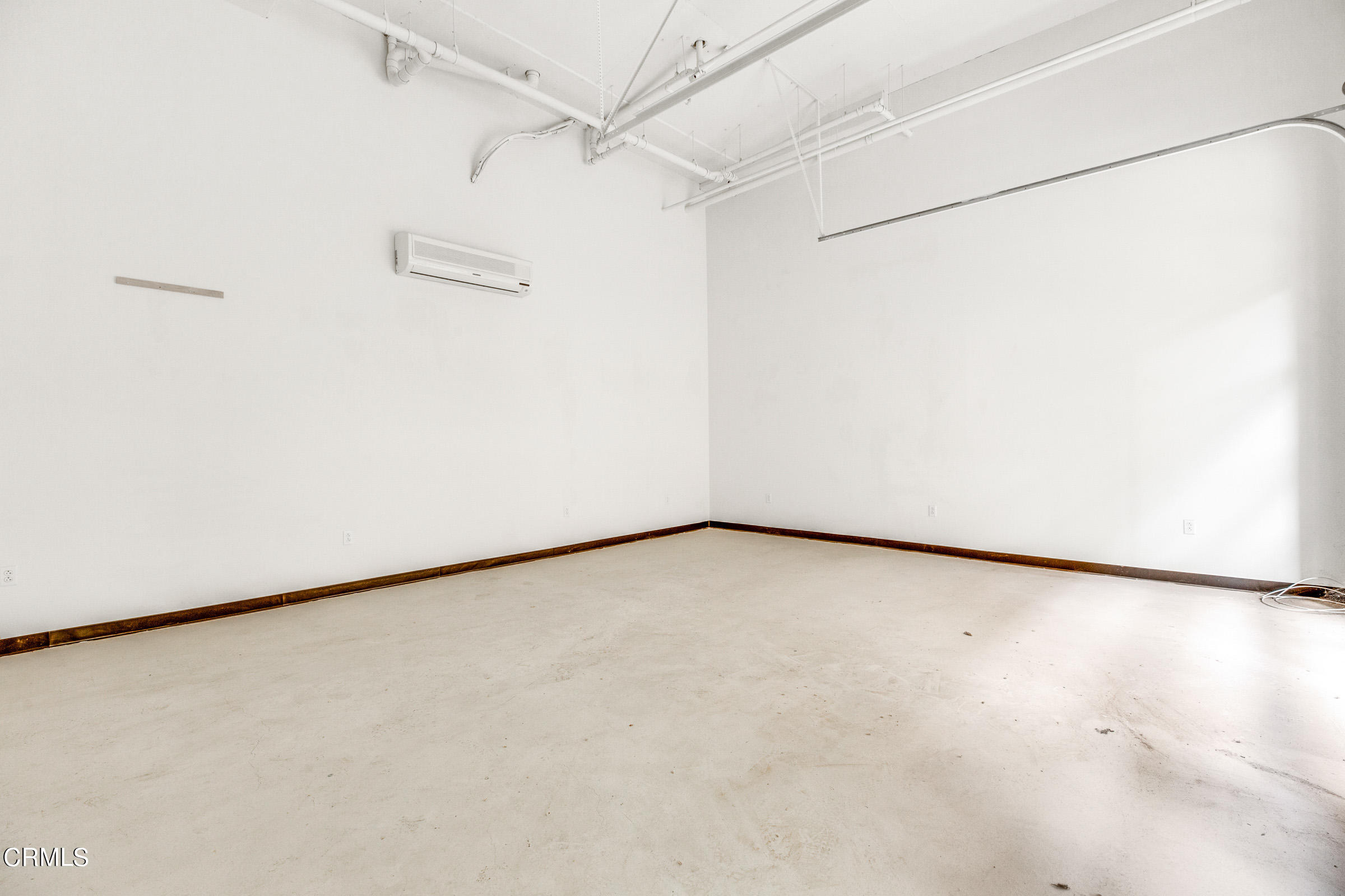 410 West Main Street, Unit 231 Alhambra, CA 91801 - Photo 8 of 45 a view of an empty room