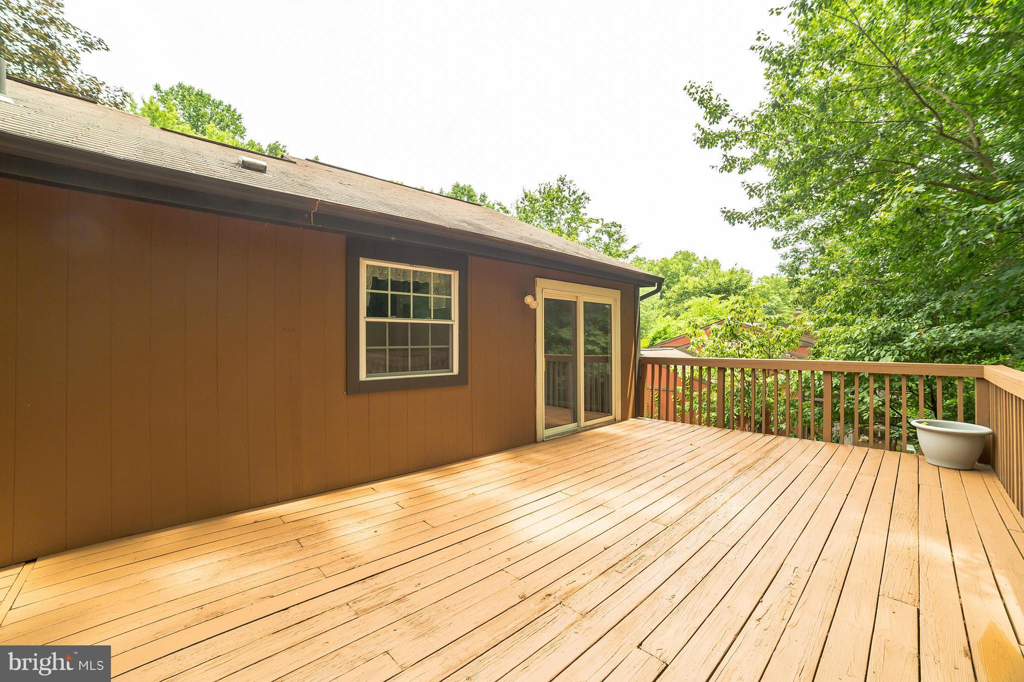 7908 Hill Stream Court Springfield, VA 22153 - Photo 28 of 30 Exterior (Rear)