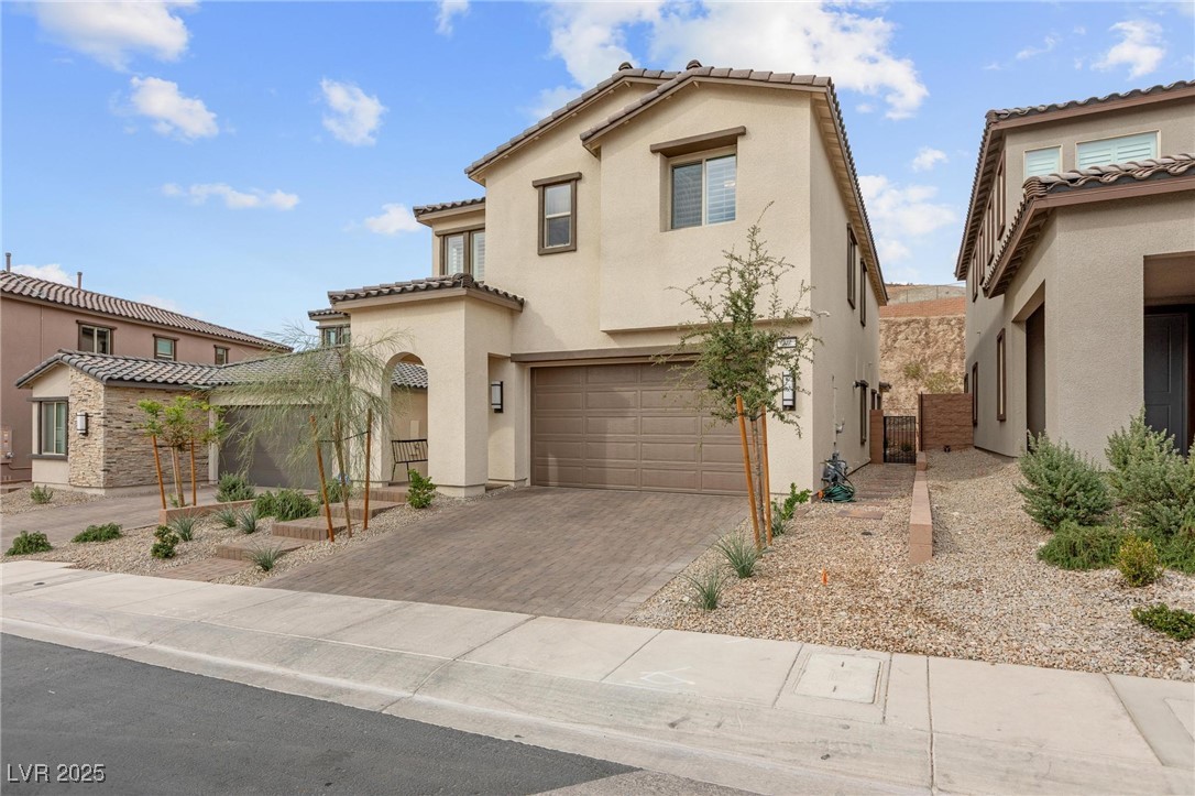 80 Via Franello Henderson, NV 89011 - Photo 2 of 53