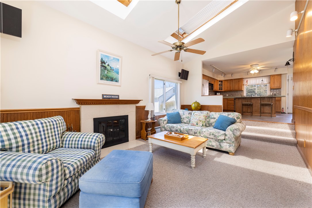 183 Shore Road Westerly, RI 02891 - Photo 12 of 36