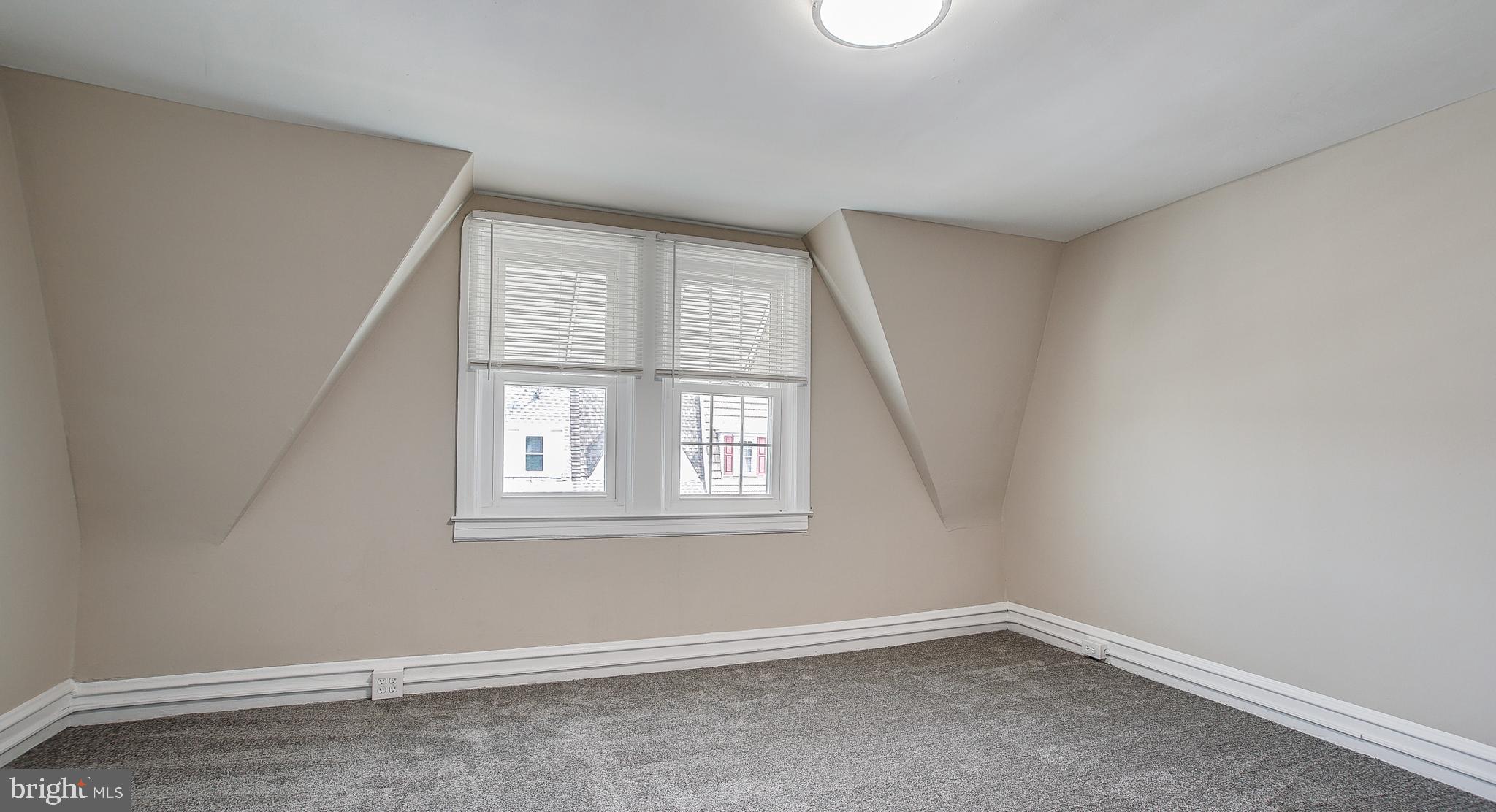 550 Littlecroft Road Upper Darby, PA 19082 - Photo 12 of 24