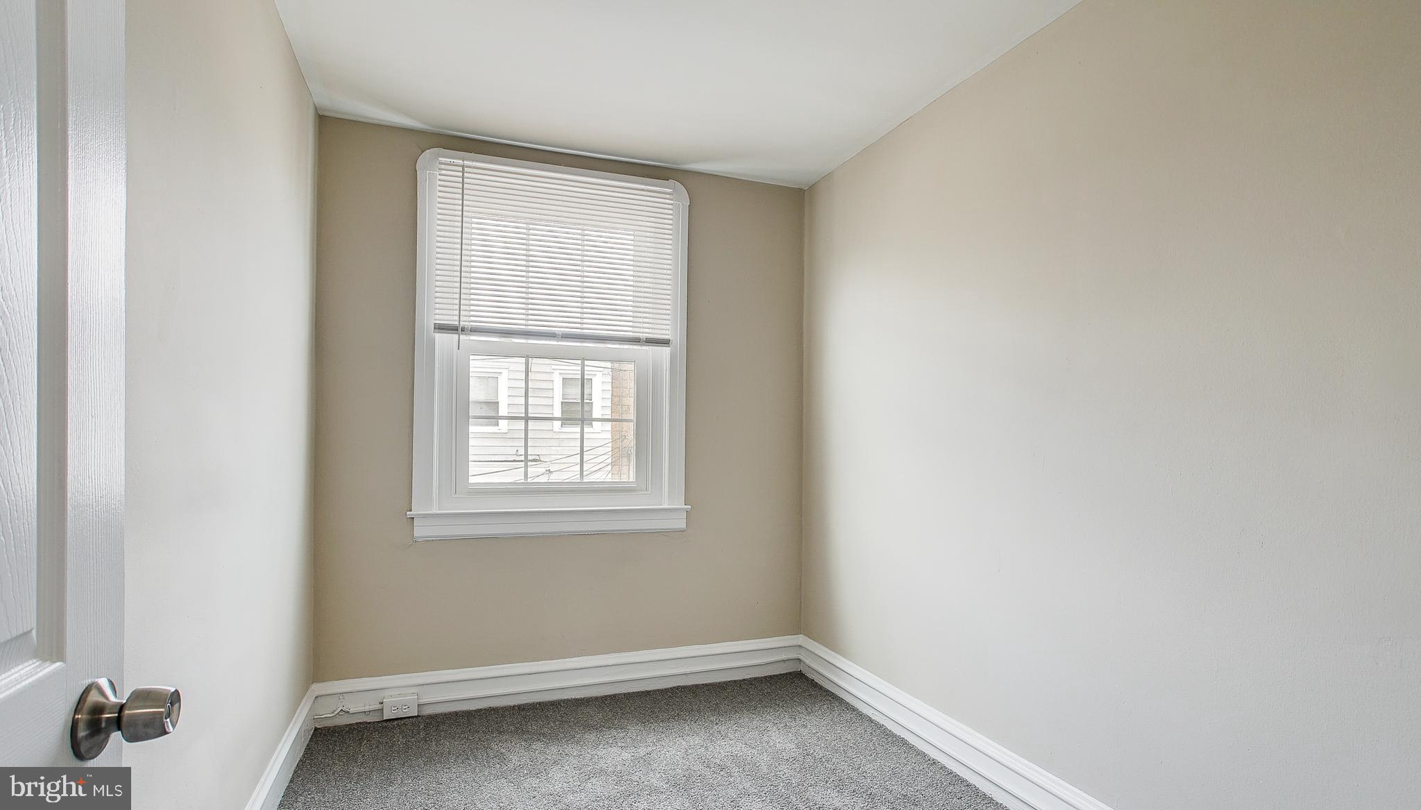 550 Littlecroft Road Upper Darby, PA 19082 - Photo 16 of 24