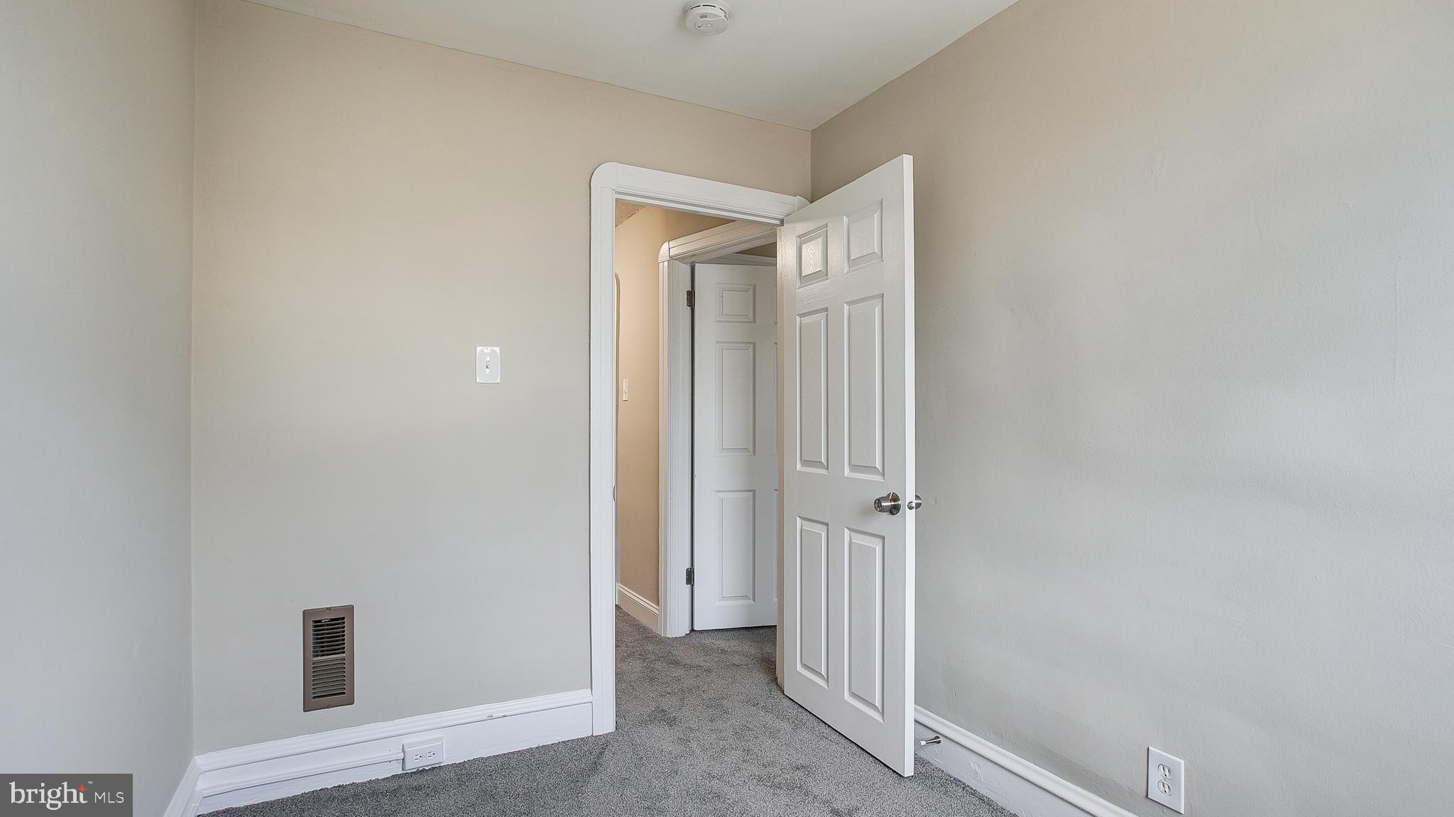 550 Littlecroft Road Upper Darby, PA 19082 - Photo 17 of 24