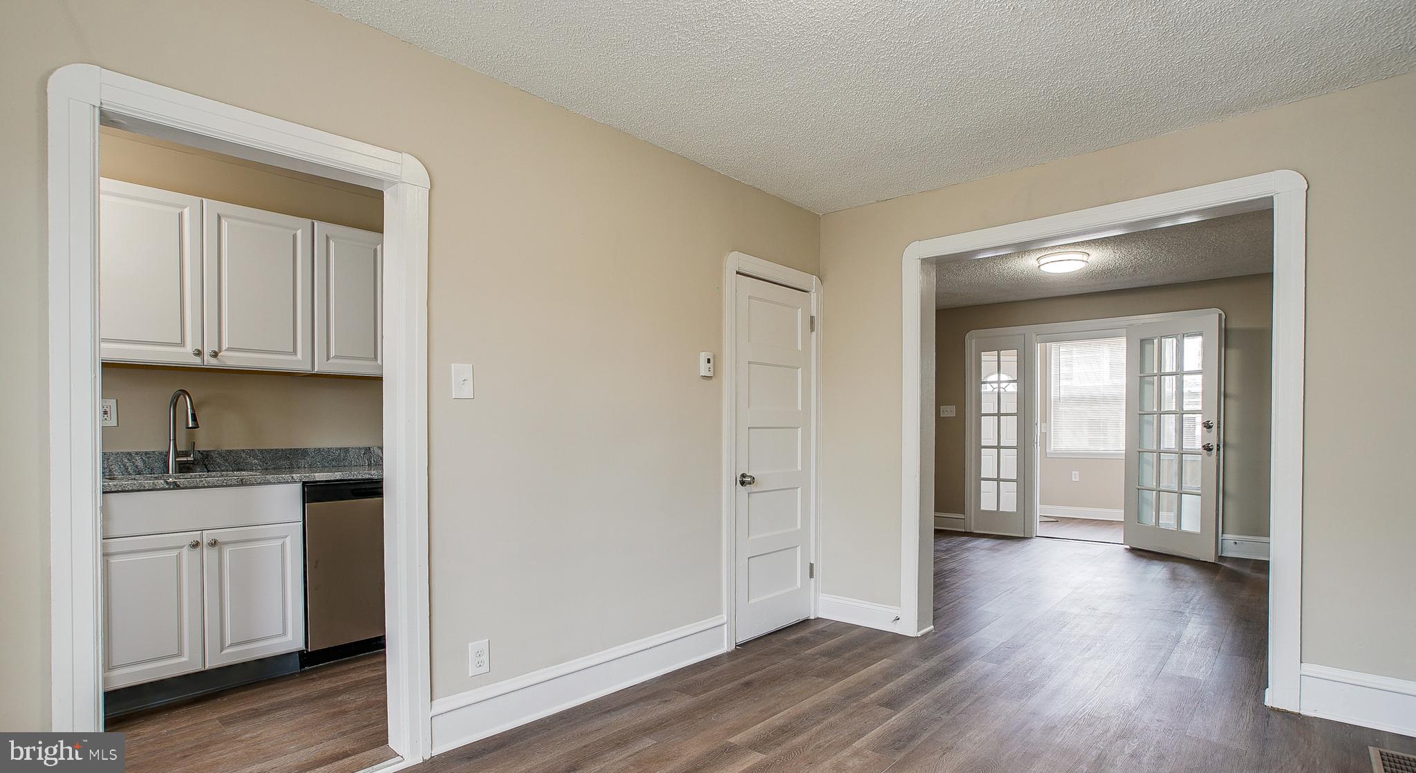 550 Littlecroft Road Upper Darby, PA 19082 - Photo 7 of 24