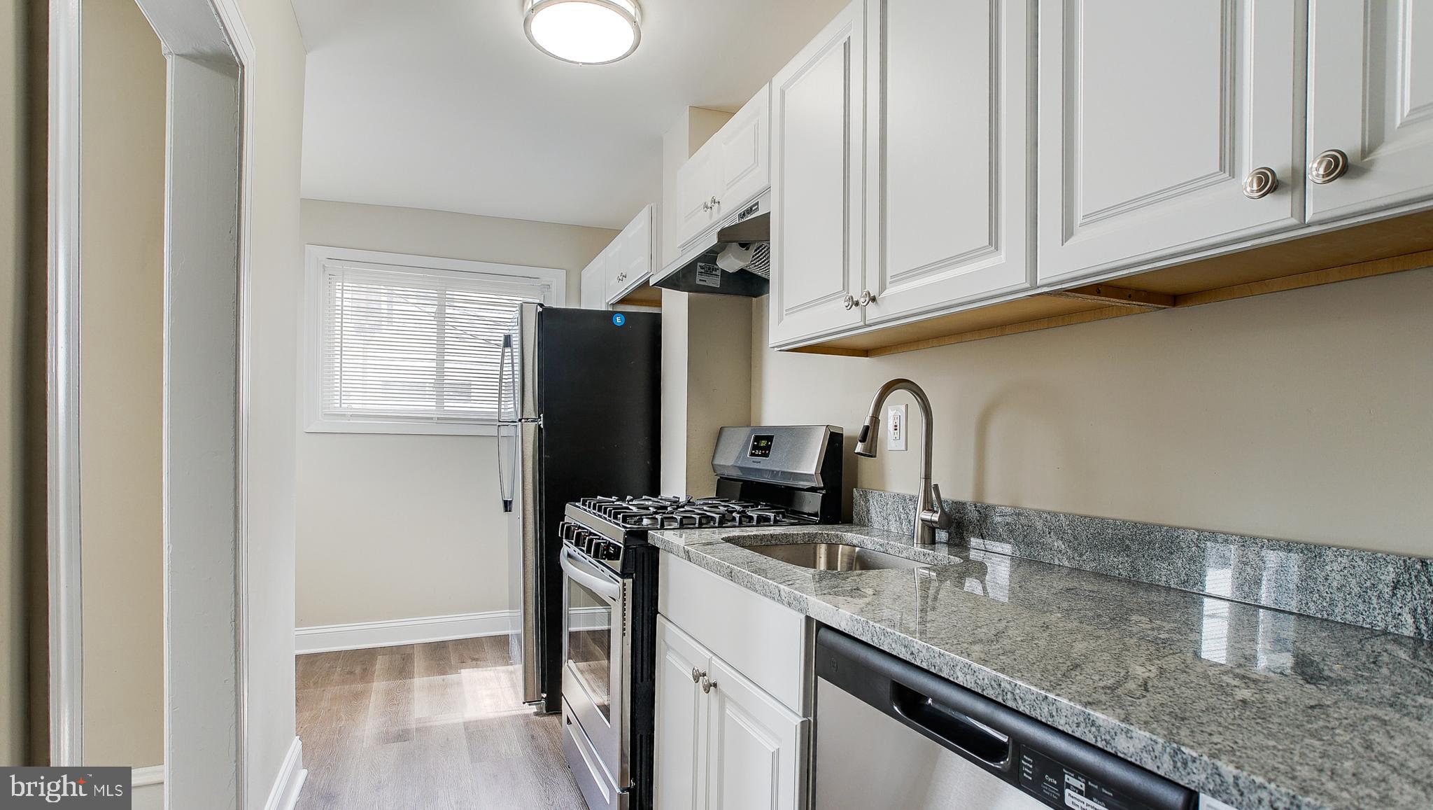 550 Littlecroft Road Upper Darby, PA 19082 - Photo 9 of 24