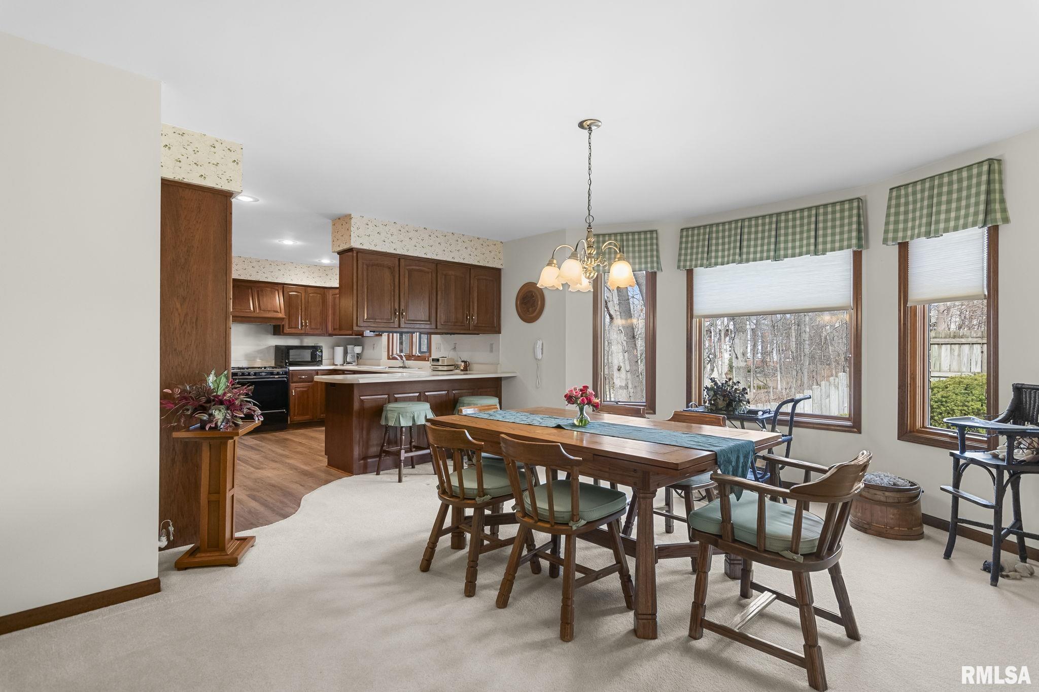 3613 Briana Drive Springfield, IL 62711 - Photo 7 of 42
