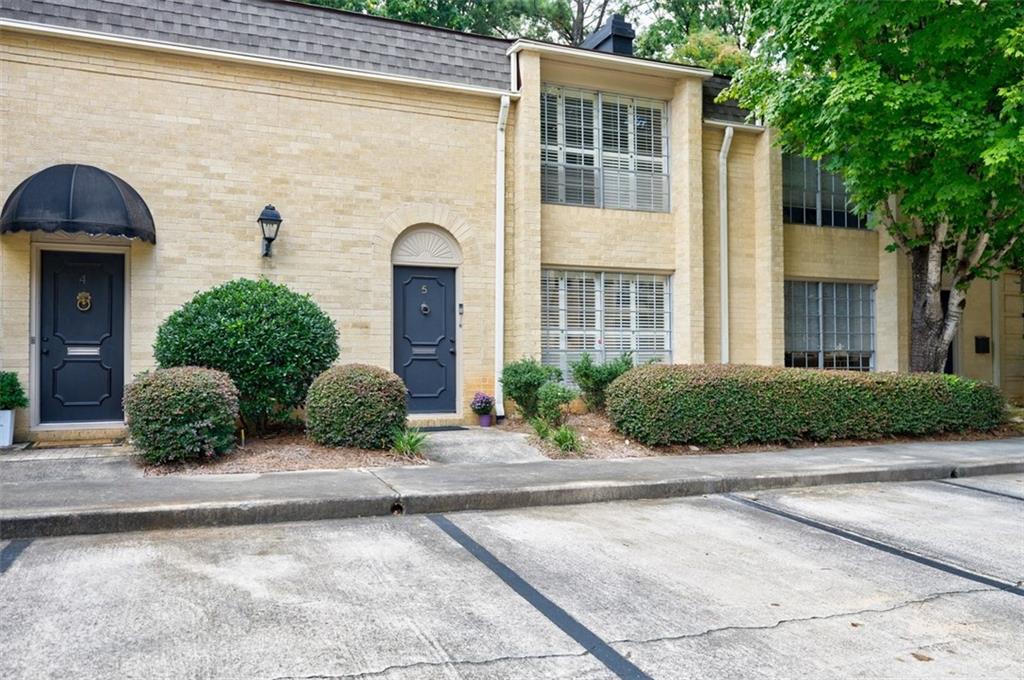 5400 Roswell Road, Unit J5 Atlanta, GA 30342 - Photo 1 of 1 Gallery Image 1